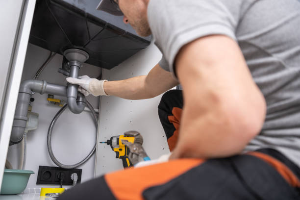 Best Emergency Plumbing Repair  in South Farmingdale, NY